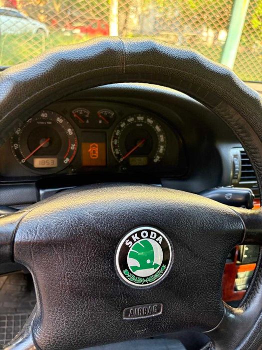 Skoda Superb 2002 VIN TMBBL23U029000508 фото оголошення 8 з 11