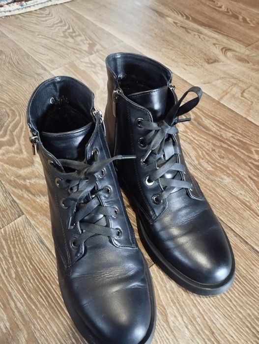 Чобітки жіночі демисезонні шкіряні
