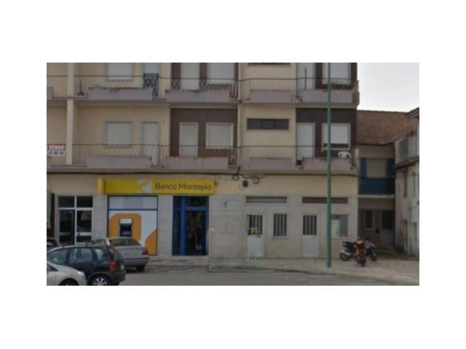 Loja para comprar, 144 m²