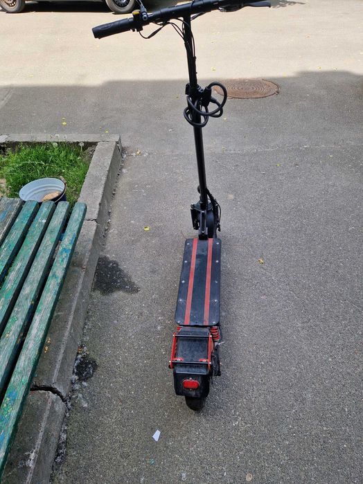 Самокат Tesla 16000