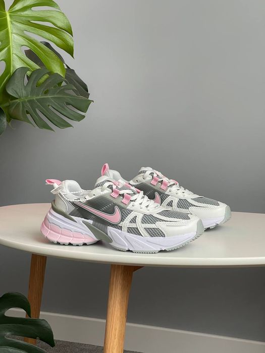 Кросівки Кроссовки Nike V2K Runtekk White Grey Pink Кросовки повсякденні