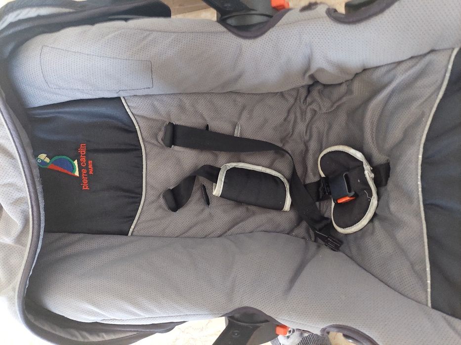 Ovinho de Bebé Pierre Cardin