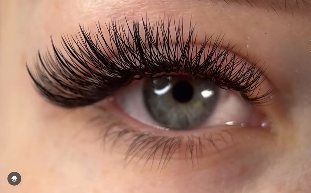 Наращивание ресниц, ламинирование, ботокс. Коррекция и окрашив. бровей