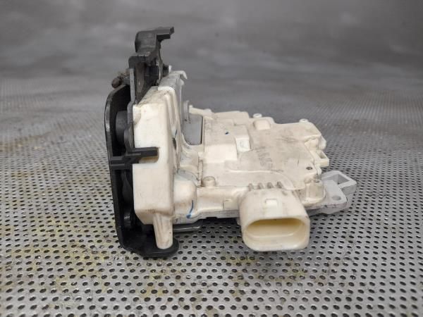 Fechadura / fecho porta frente direito AUDI A4 Avant (8ED, B7)