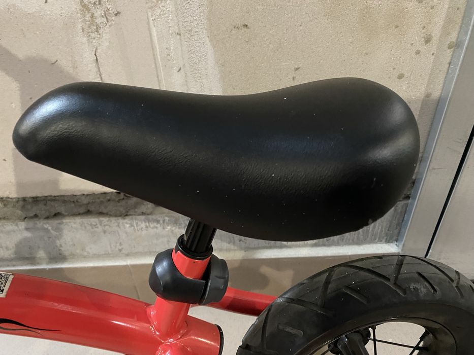 Біговел Globber Go Bike Air ( беговел)