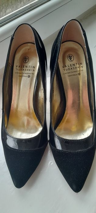 Туфлі жіночі  38,5