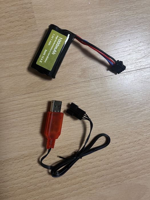 Bateria 1000mAh 7,4V, ładowarka