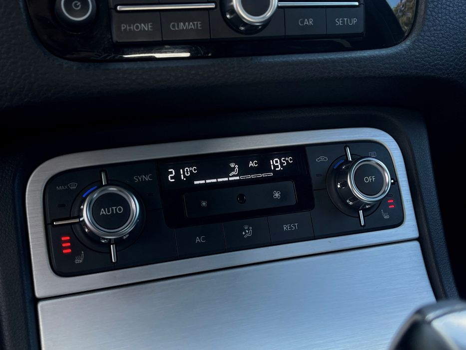 Volkswageg Touareg облужений, замінені цепи