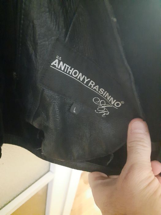 Продам зимню чоловічу шкіряну куртку