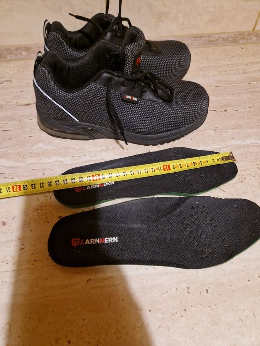 Buty robocze LarnMern r38.5 .