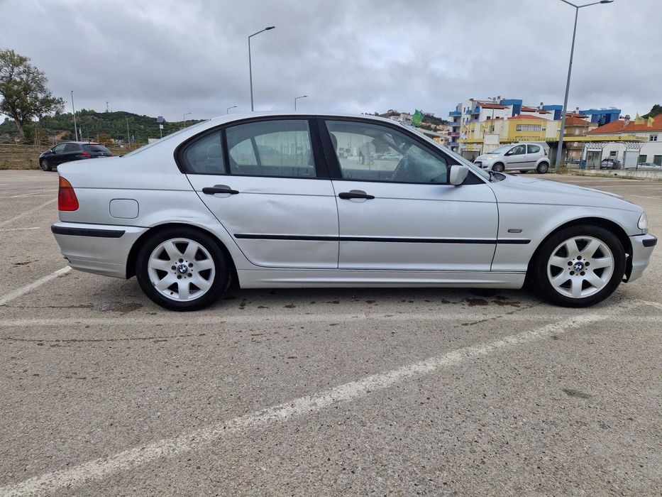 BMW serie 3 320D — photo 5