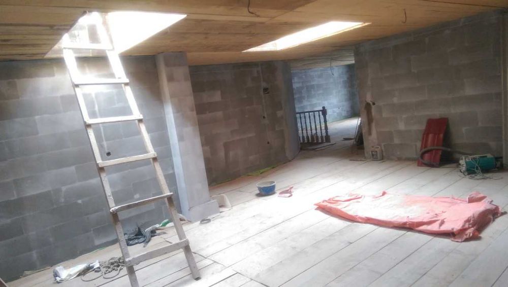 Нежитлове приміщення, квартири, офісні приміщення, хостел.