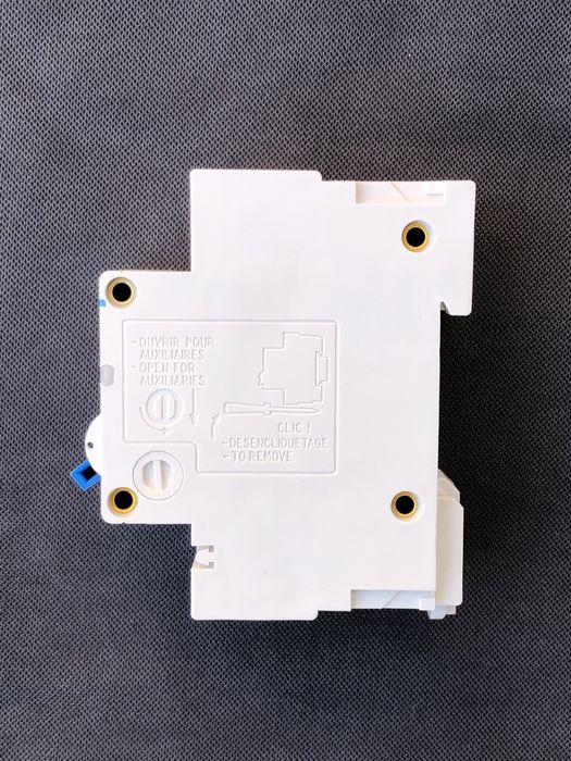 Вимикач Автомат постійного струму 200А 12-125V RKB1 DC