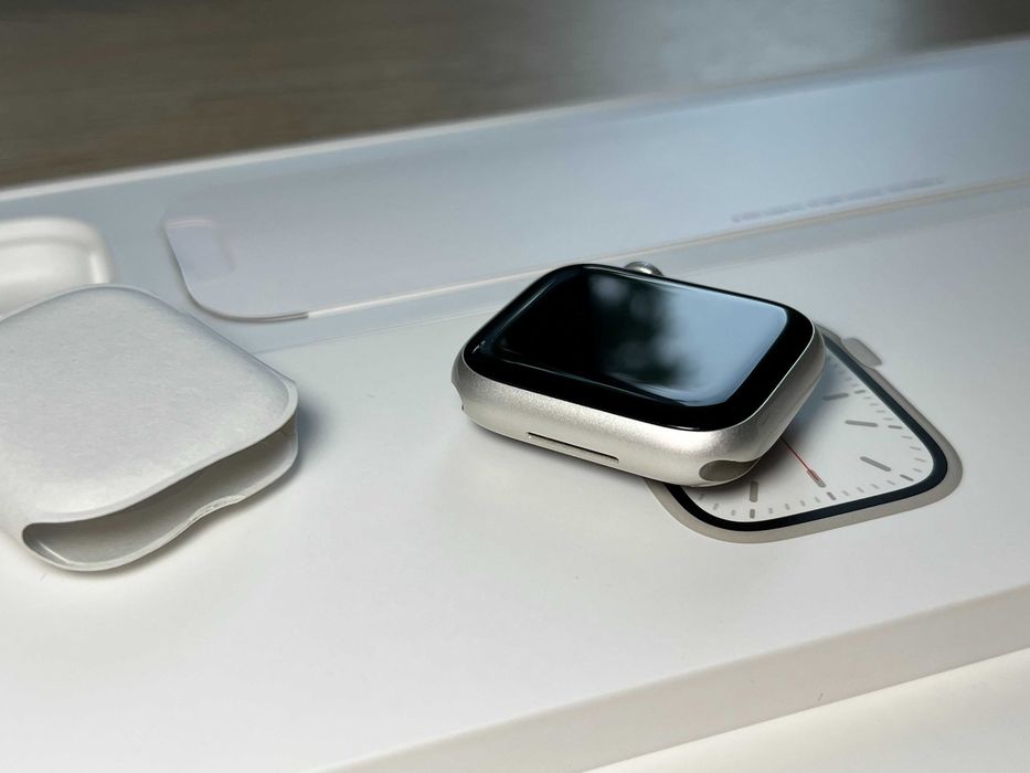 Оригинал Apple Watch 7