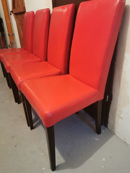 Krzesła z eko skóry 4 sztuki