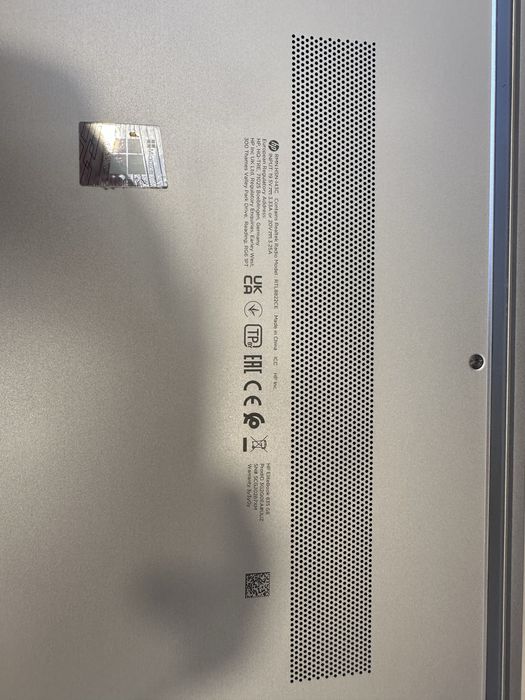 HP Elitebook 835 g8