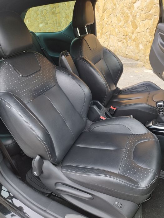 Citroen Ds3    1.6 THP 156 CV  sport chic cabrio