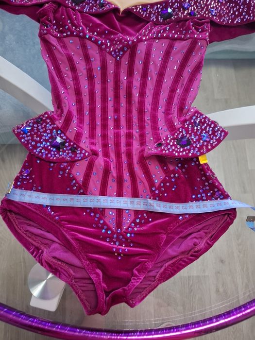 Купальник для художньої гімнастики