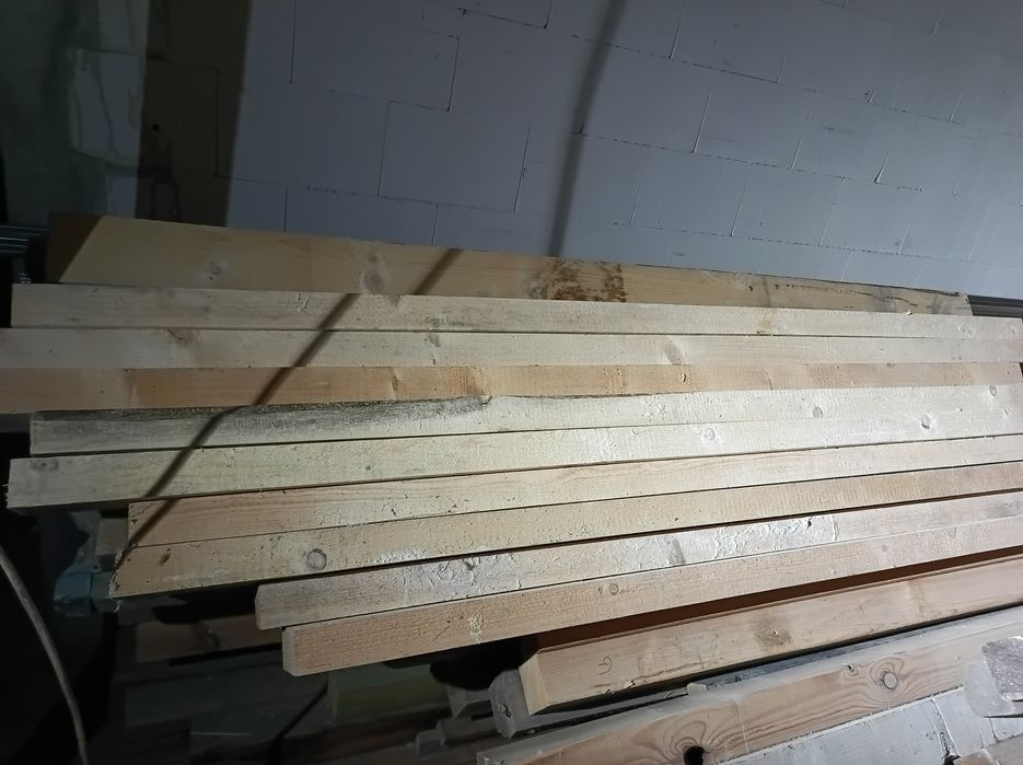 Belka sucha 12x8x215