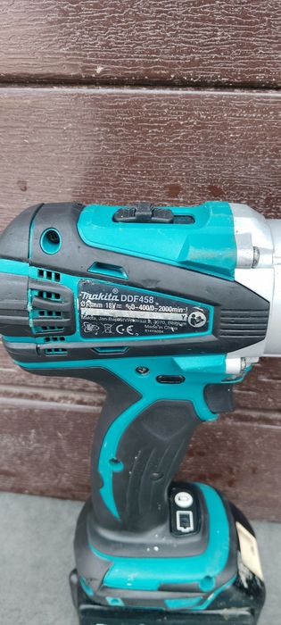 Шуруповерт Makita ddf458