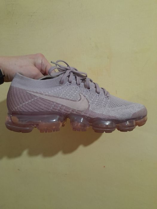 Nike Air Vapormax WMNS Flyknit жіночі бігові кросівки