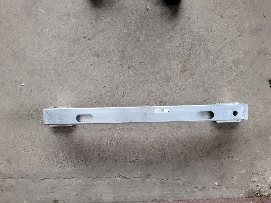 Belka zderzak tył vw t7 multiwan