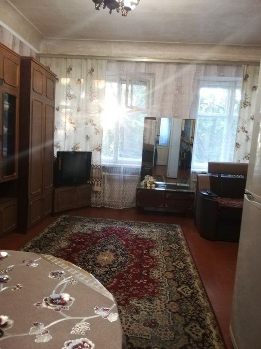 Здам кімнату для хлопця студента район 5школи.
