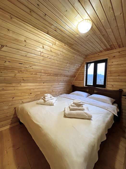 Відпочинок у Карпатах , ЧАН з гідромасажем, БАНЯ , БАСЕЙН на дворі