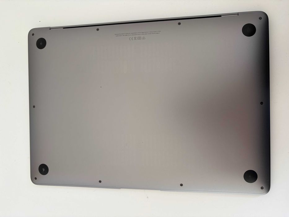 MacBook Air M1 2020 (8GB / 256GB)