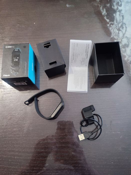 Годиник фітнес чоловічий