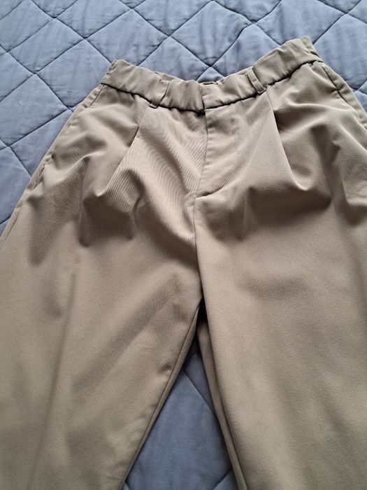 Spodnie chinosy Zara