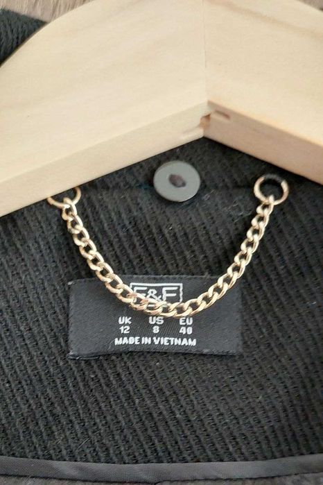 Весняне пальто, осіннє жіноче пальто чорне з хутром, розмір S