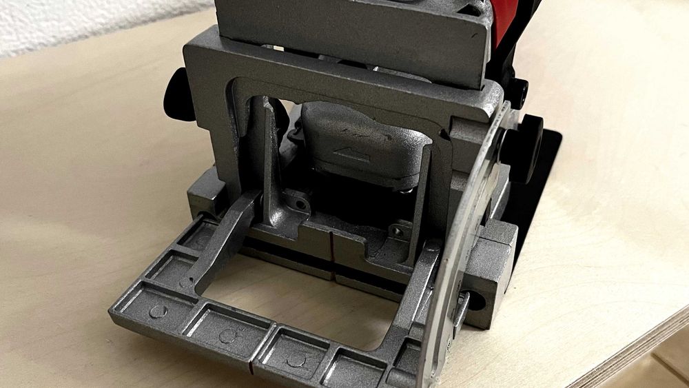 Entalhadora EINHELL TC-BJ 900