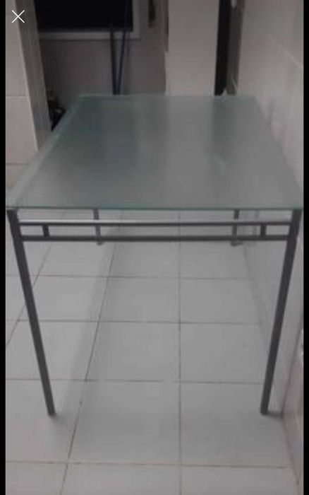 Mesa cozinha em vidro