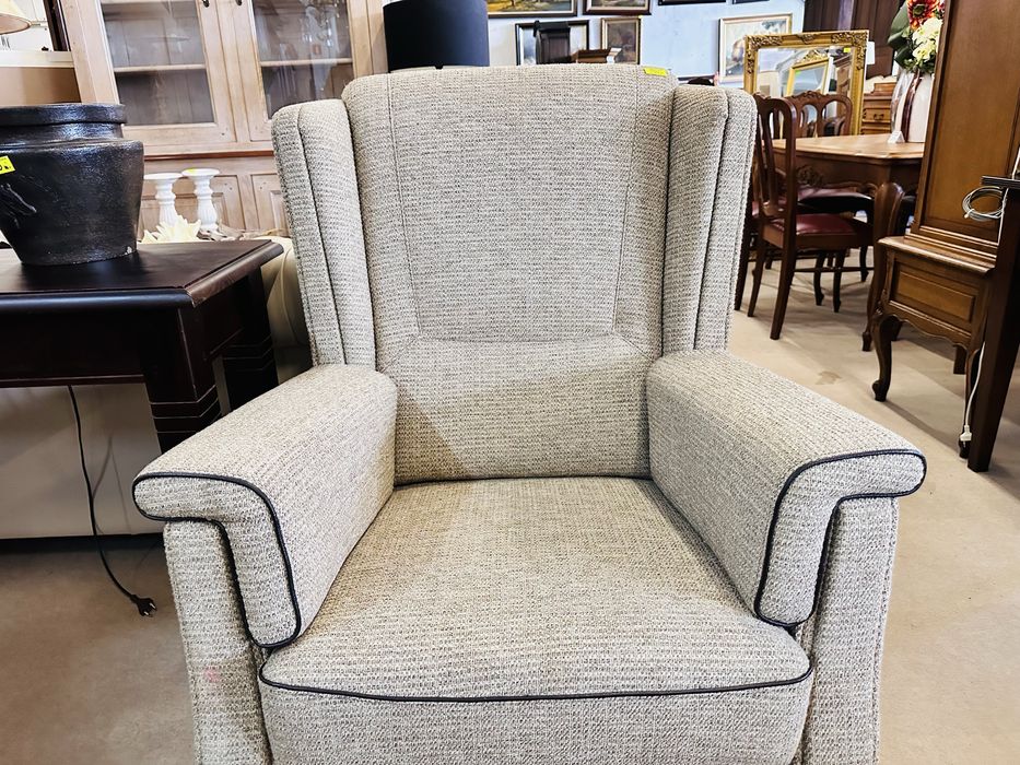 Bardzo zdbany i komfortowy, holenderski FOTEL USZAK :)