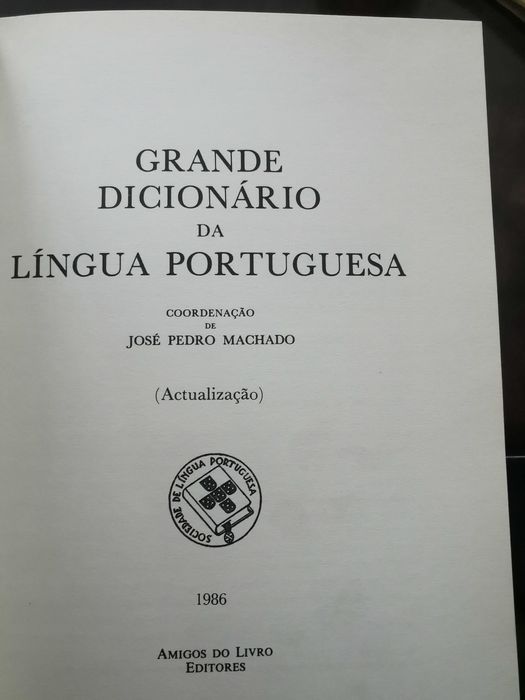 Grande Dicionário Língua Portuguesa