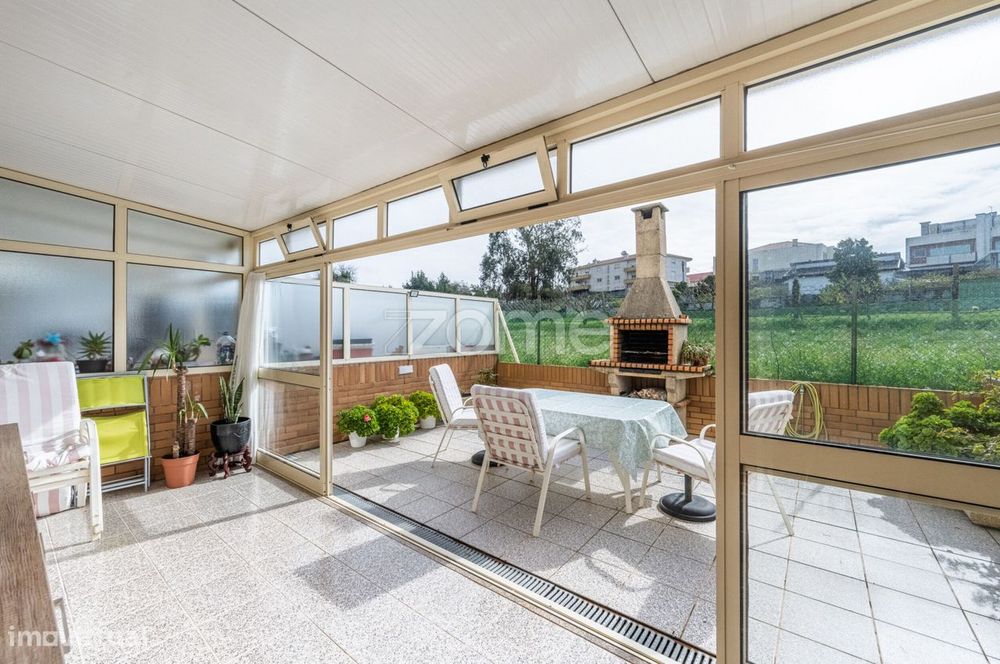 T2 Duplex com Terraço em Gulpilhares - V.N. Gaia