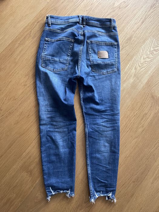 Jeansy boyfriend młodzieżowe do kostki ZARA