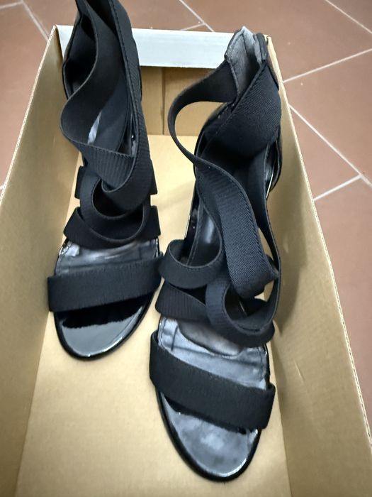 Calçado variado no tamanho 37 em optimo estado