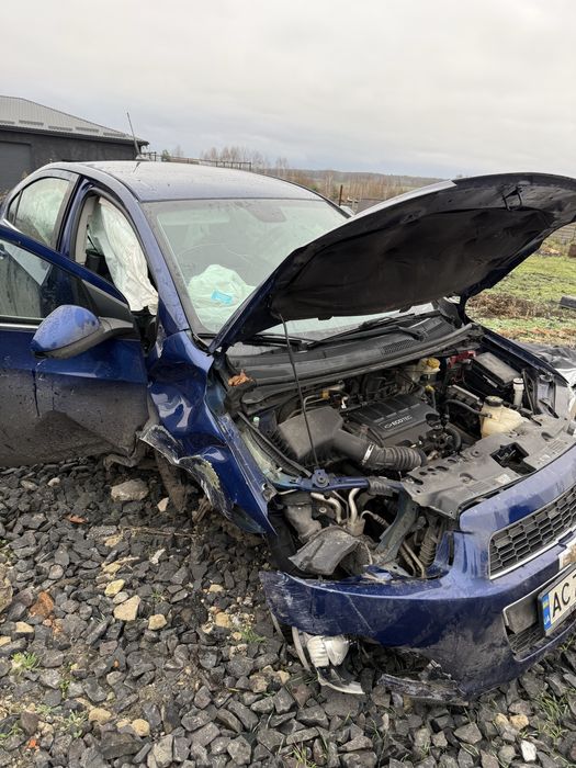 Chevrolet sonic 2013рік