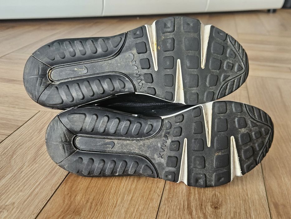 Buty Nike Air Max 2090 r. 39