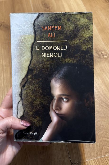 Książka W domowej niewoli