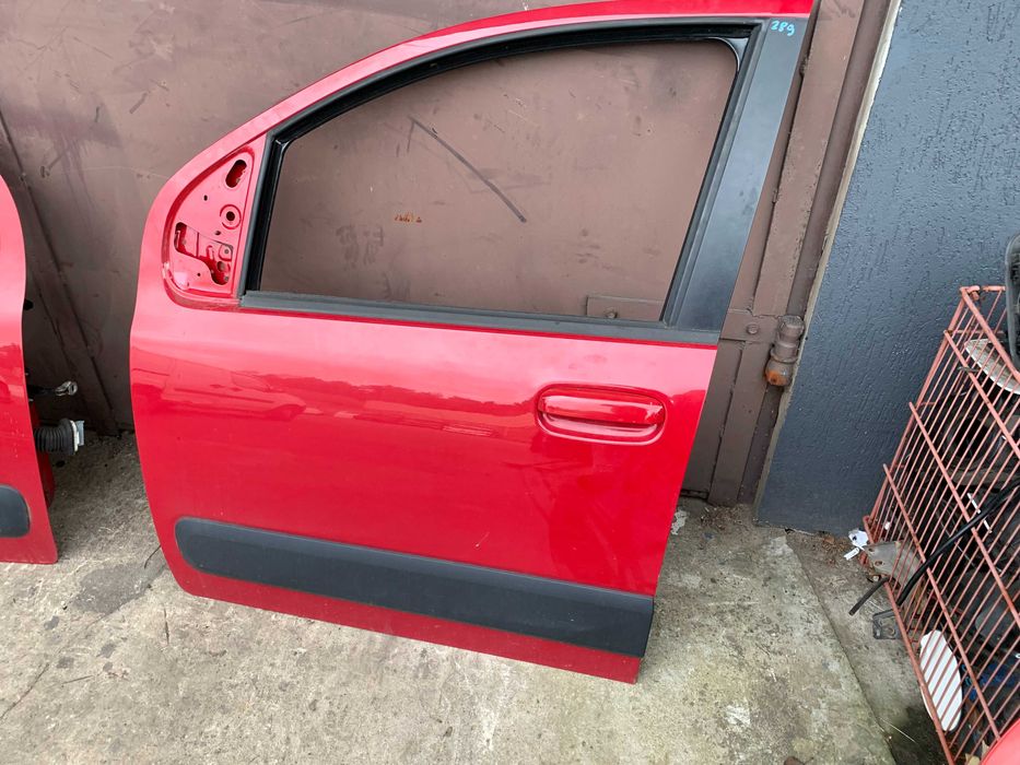 Drzwi przednie lewe z listwą Fiat Panda III Nr.Lak. 289