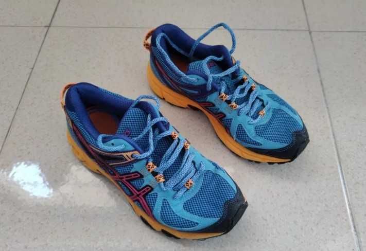 Vendo ténis da marca ASICS 37