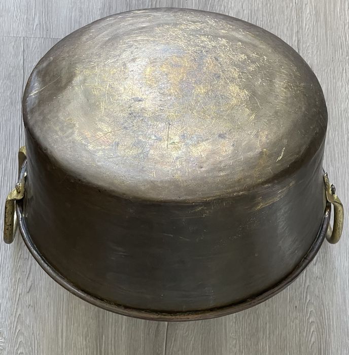 Alguidar antigo em cobre com asas em latão – peça vintage