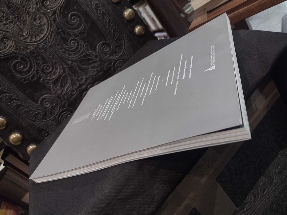 Revista de Edifícios e Monumentos n13