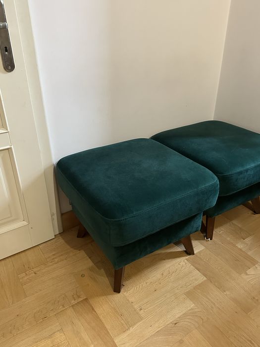 Zestaw welurowy - rozkladana sofa+2 pufy+3 pary zasłon
