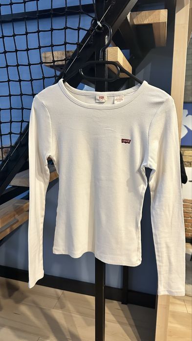 2 лонгсліви чорний і білий Levis xs