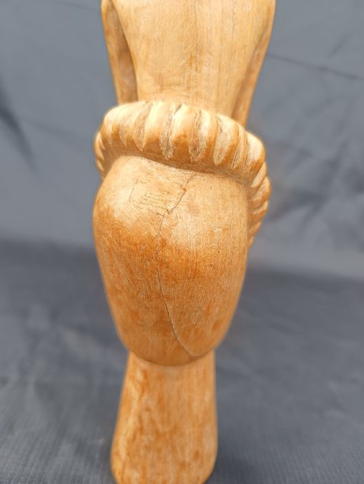 Drewniana afrykańska figurka