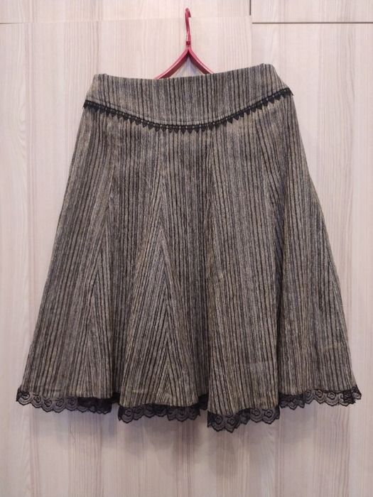 Костюми ALVA р. 50 /48/ піджак, спідниця / дві моделі/